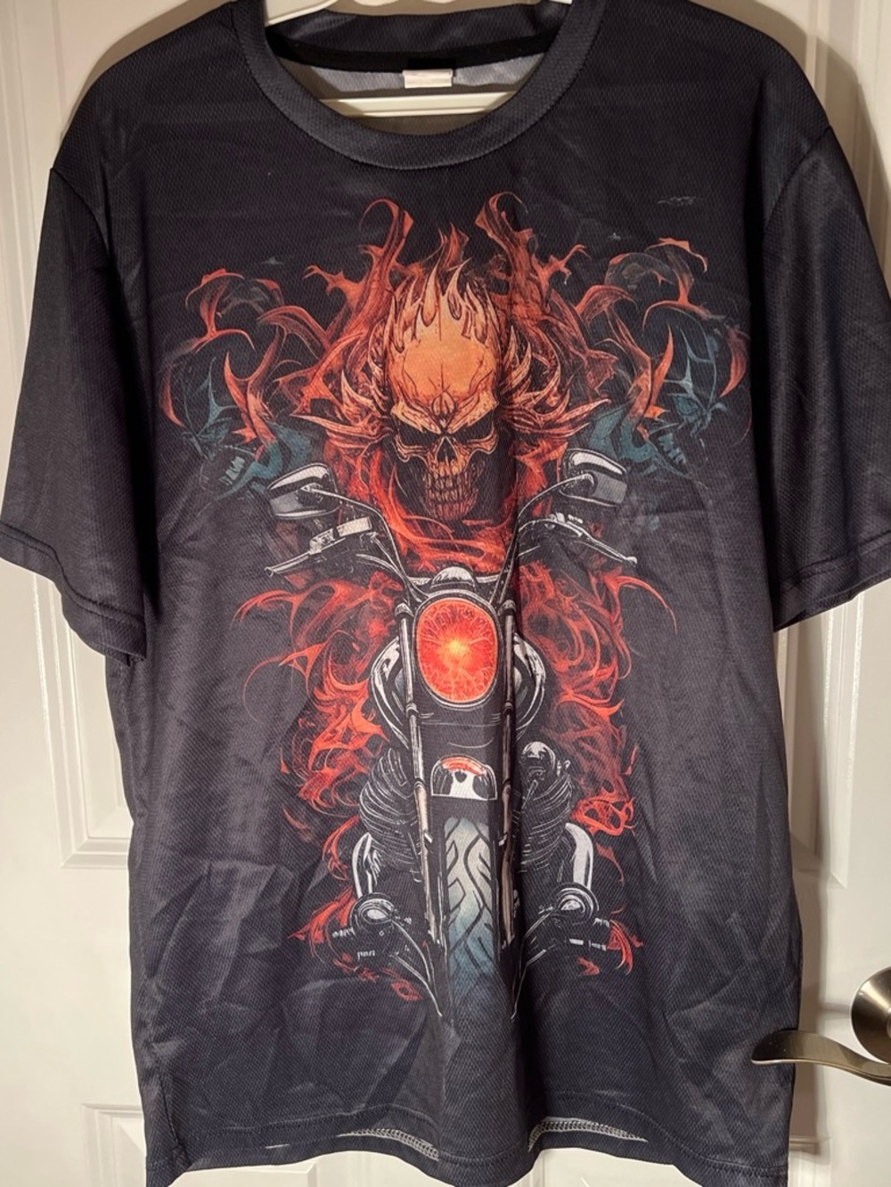 Menโs Graphic Motorcycle Skull Tee - Flame Design Size Medium